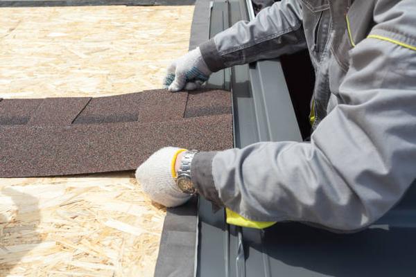 Roof Replacement in Linville: The Benefits of Hiring Skilled Contractors